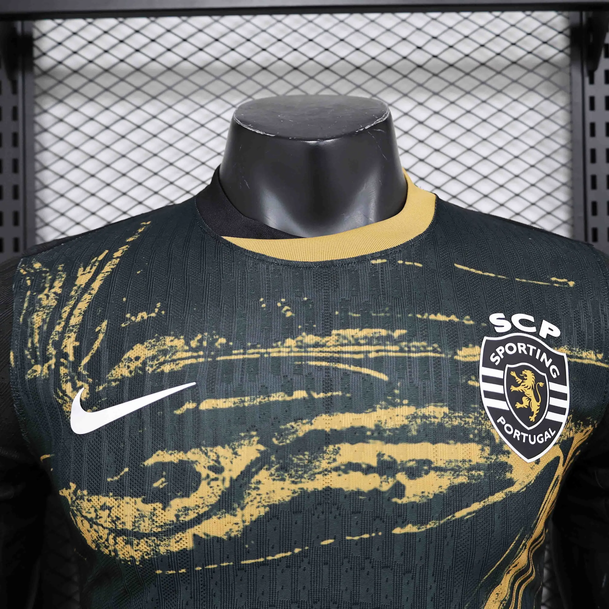 24-25 Sporting Lisbon Fourth Kit Player Version Shirt AAAAJersey Supplier Yupoo 6