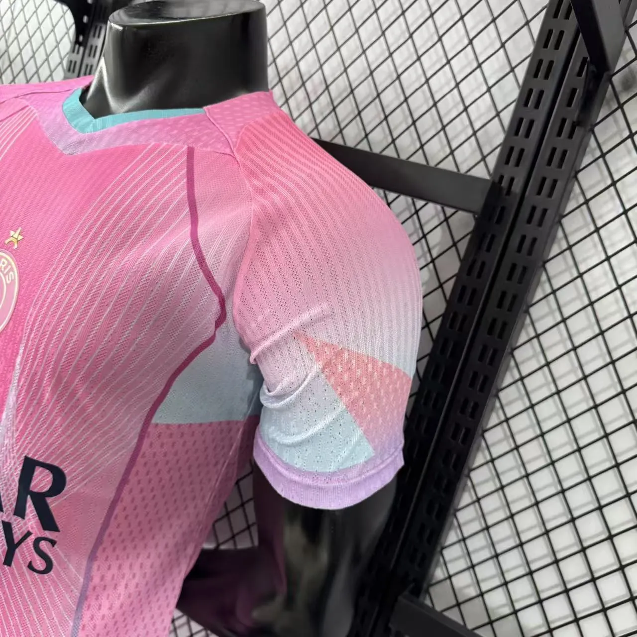 25-26 PSG Rose Pink Special Edition Player Version Shirt Football Apparels AAAAJersey Supply Yu 3