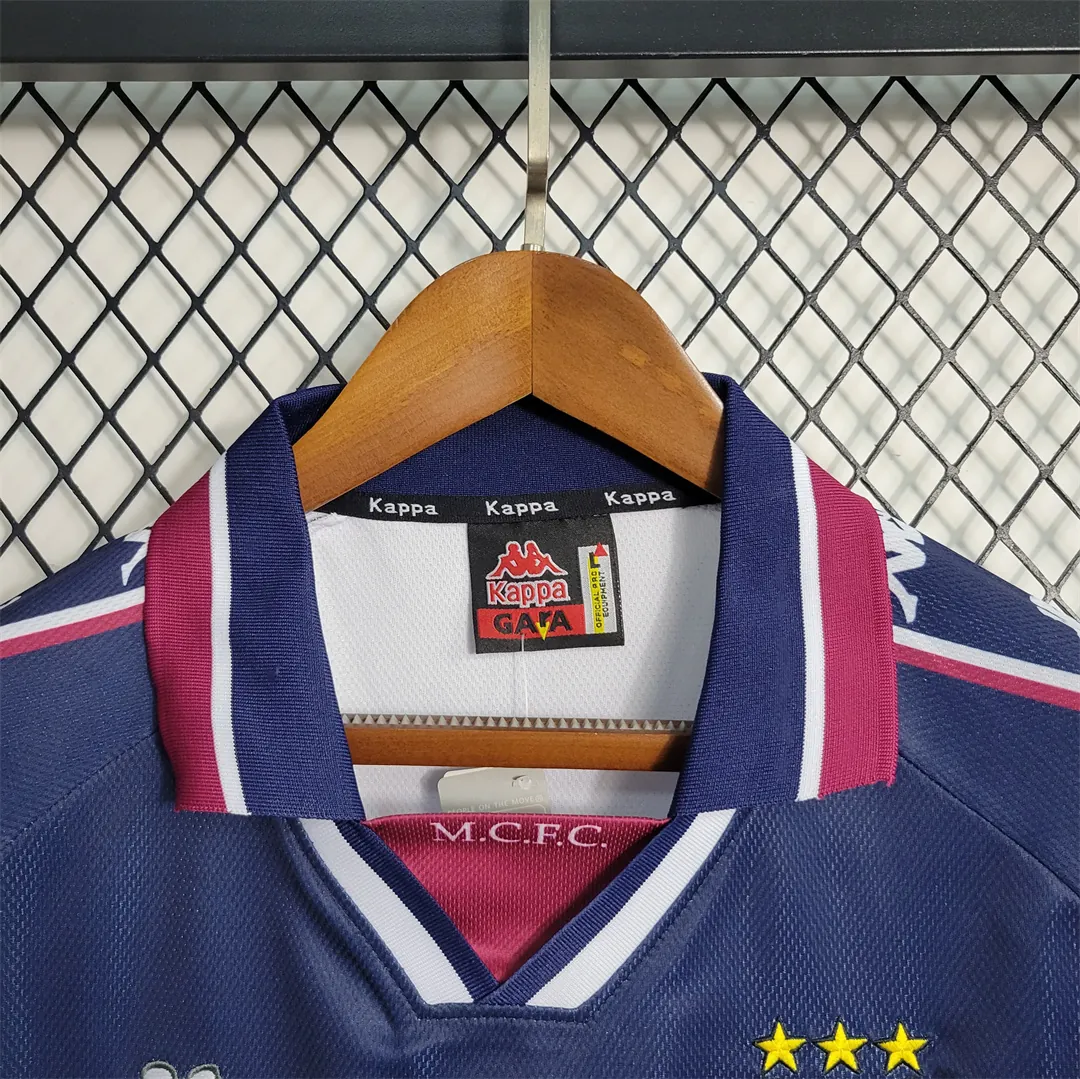 97-98 Manchester City away 6