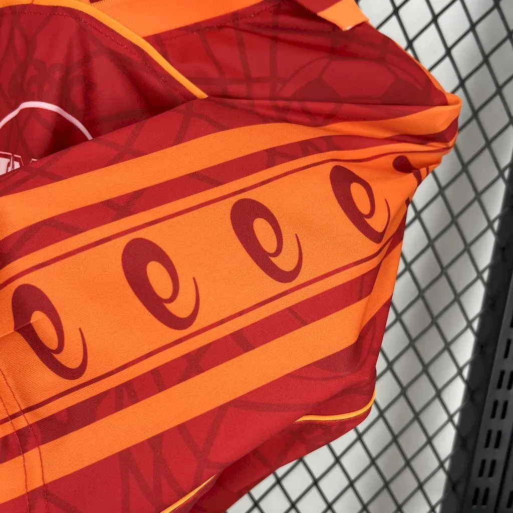 95-96 Roma home 3