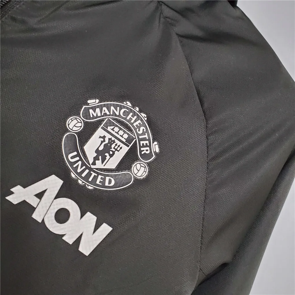 20-21 Manchester United blackwhite red edge windbreaker 2