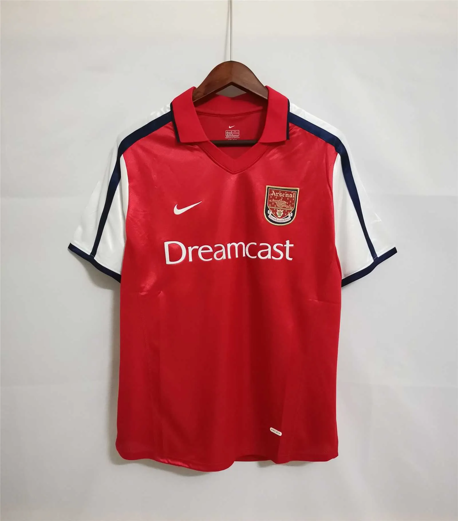 00-01 Arsenal home red 8