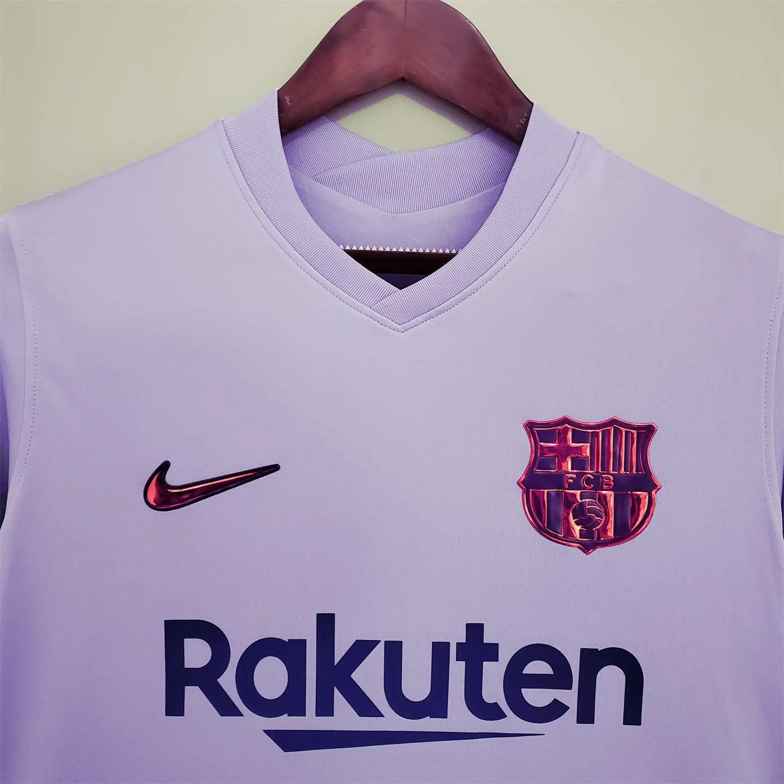 21-22 Barcelona away 2
