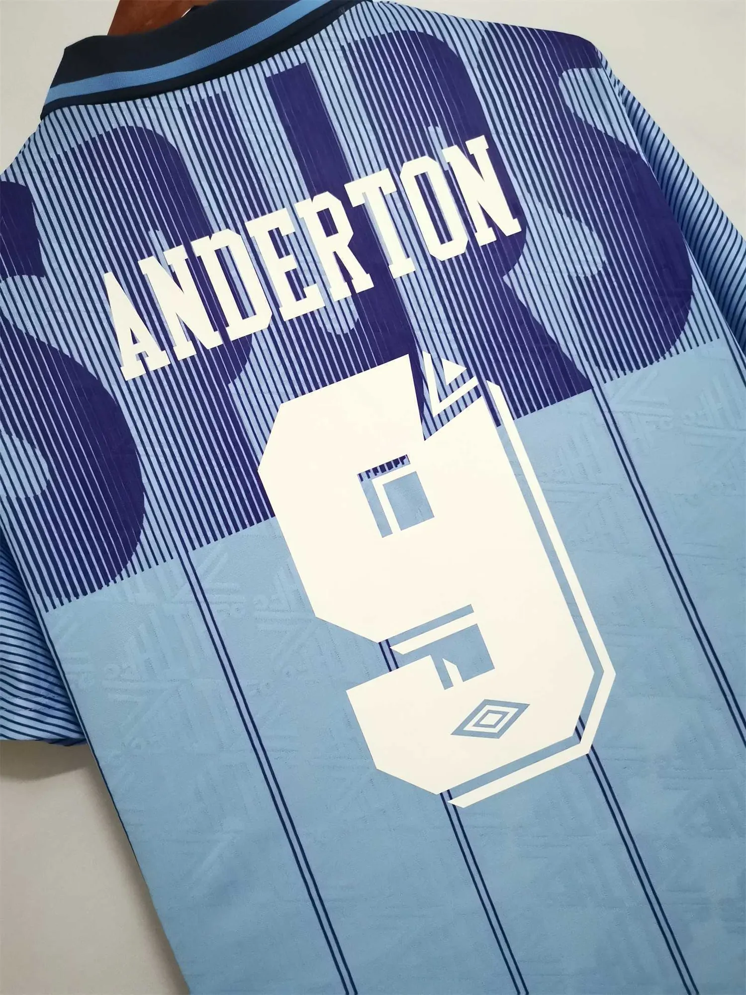 92-94 Tottenham Hotspur third away 2