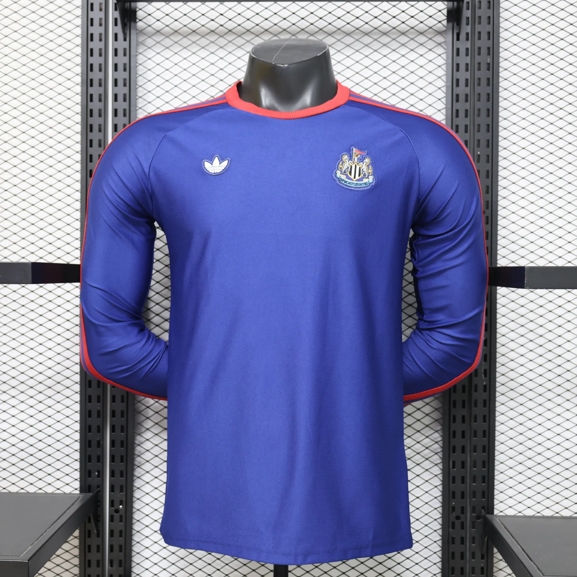 26-27 Newcastle Mens Casual Retro Style Football Long Sleeve T-Shirt AAAAJersey Wholesale Yupoo 2