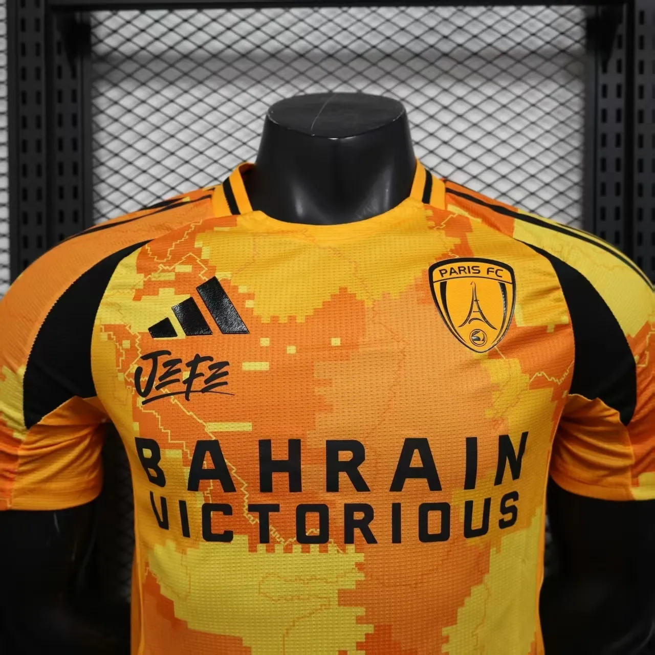 25-26 PSG Paris FC Third Player Version Yellow Shirt Football Apparels AAAAJersey Wholesale Yup 2