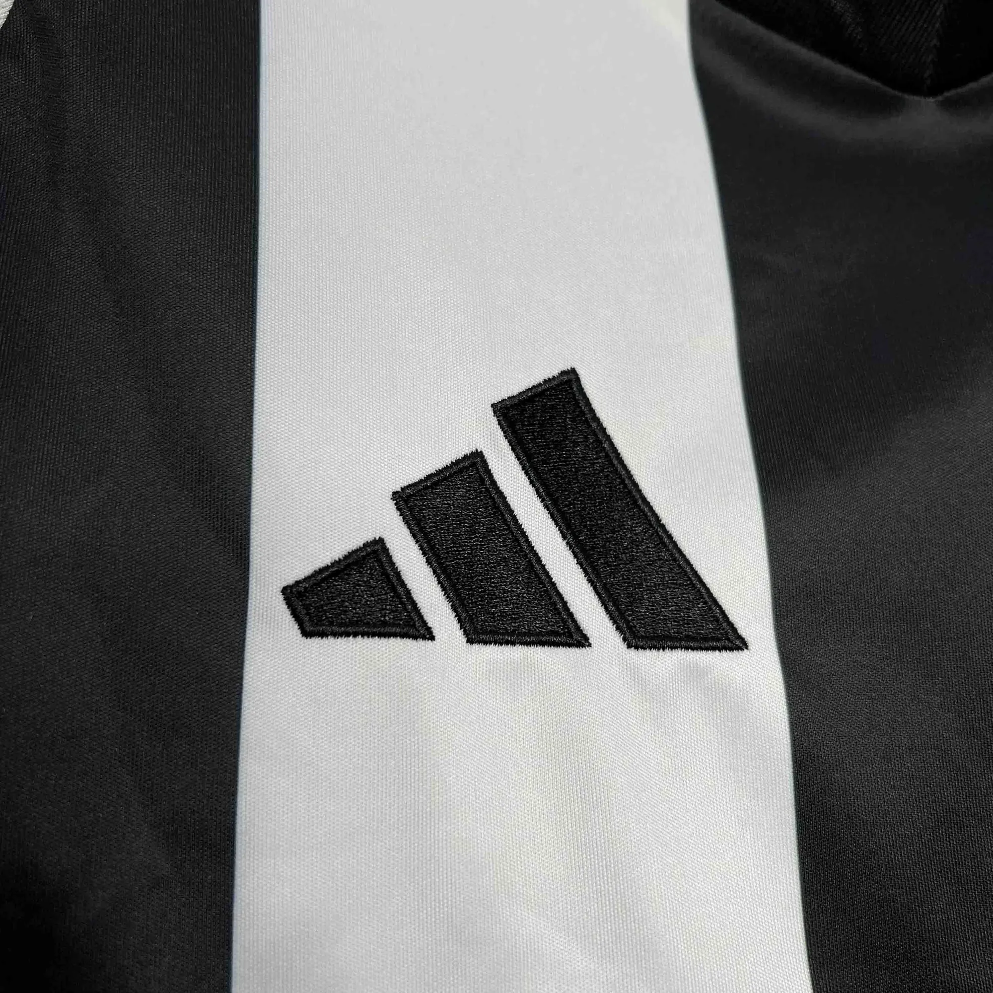 24-25 Newcastle United Home Kit AAAAJersey Supplier Yupoo 6