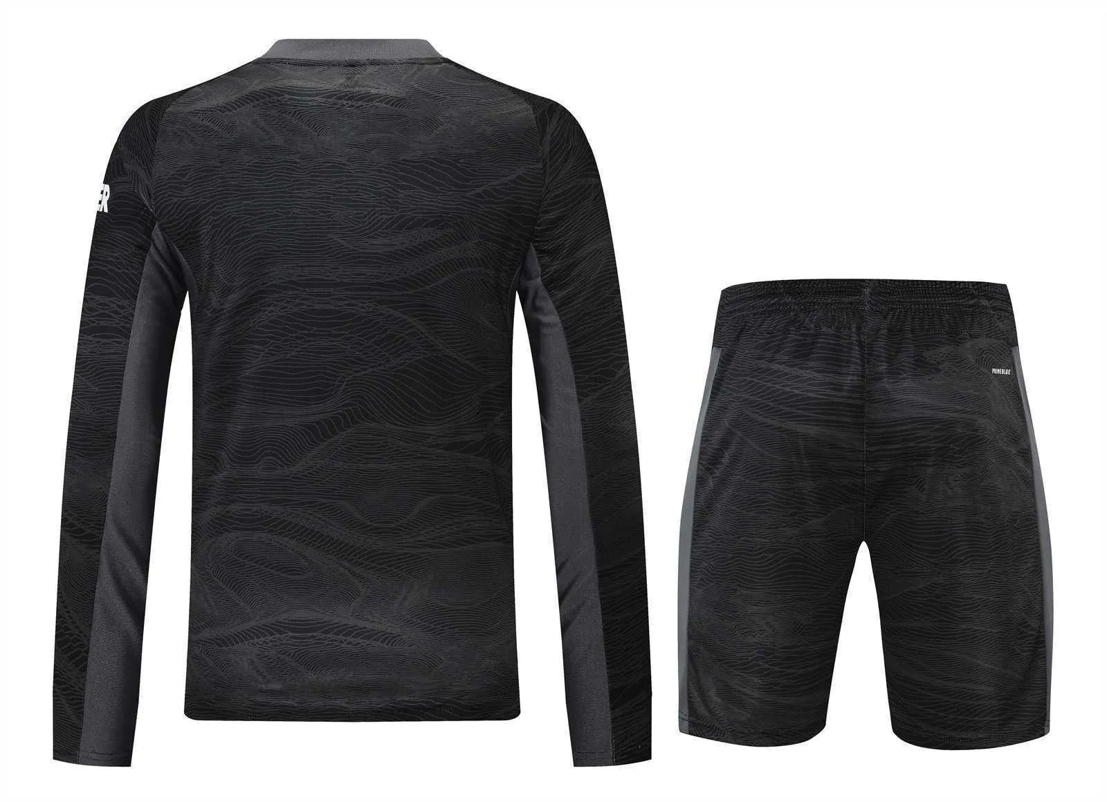 21-22 Manchester United black goalkeeper long sleeve 4