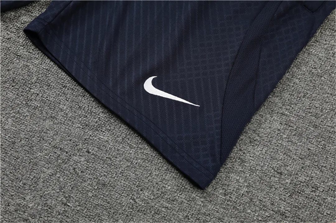 22-23 Chelsea Training Kit Black 11