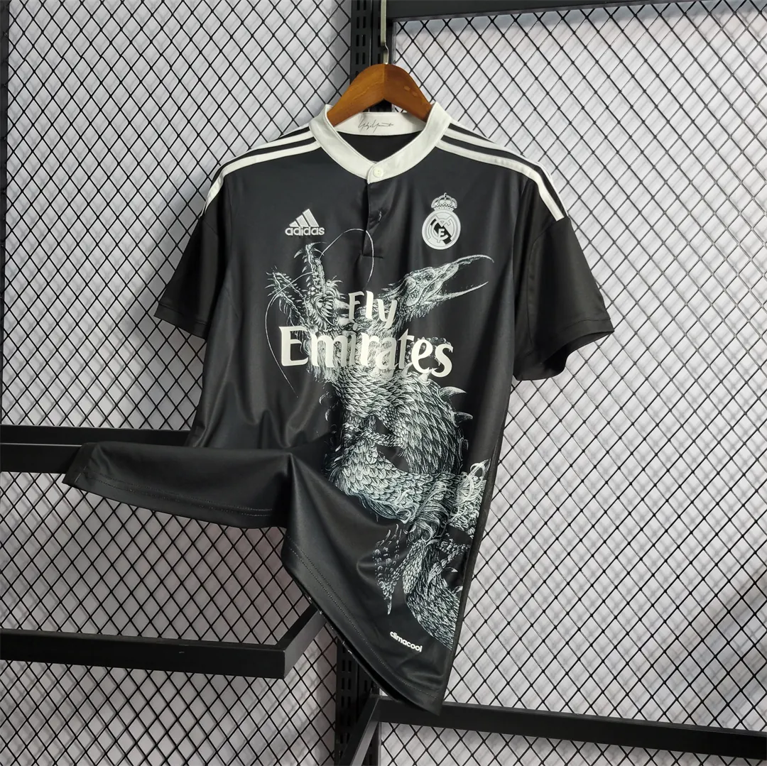14-15 Real Madrid third away 7