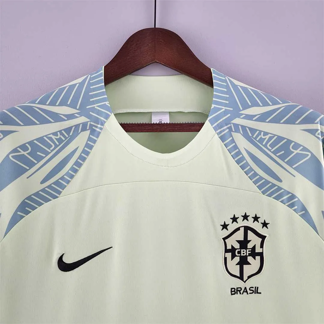 2022 Brazil training suit light green 6