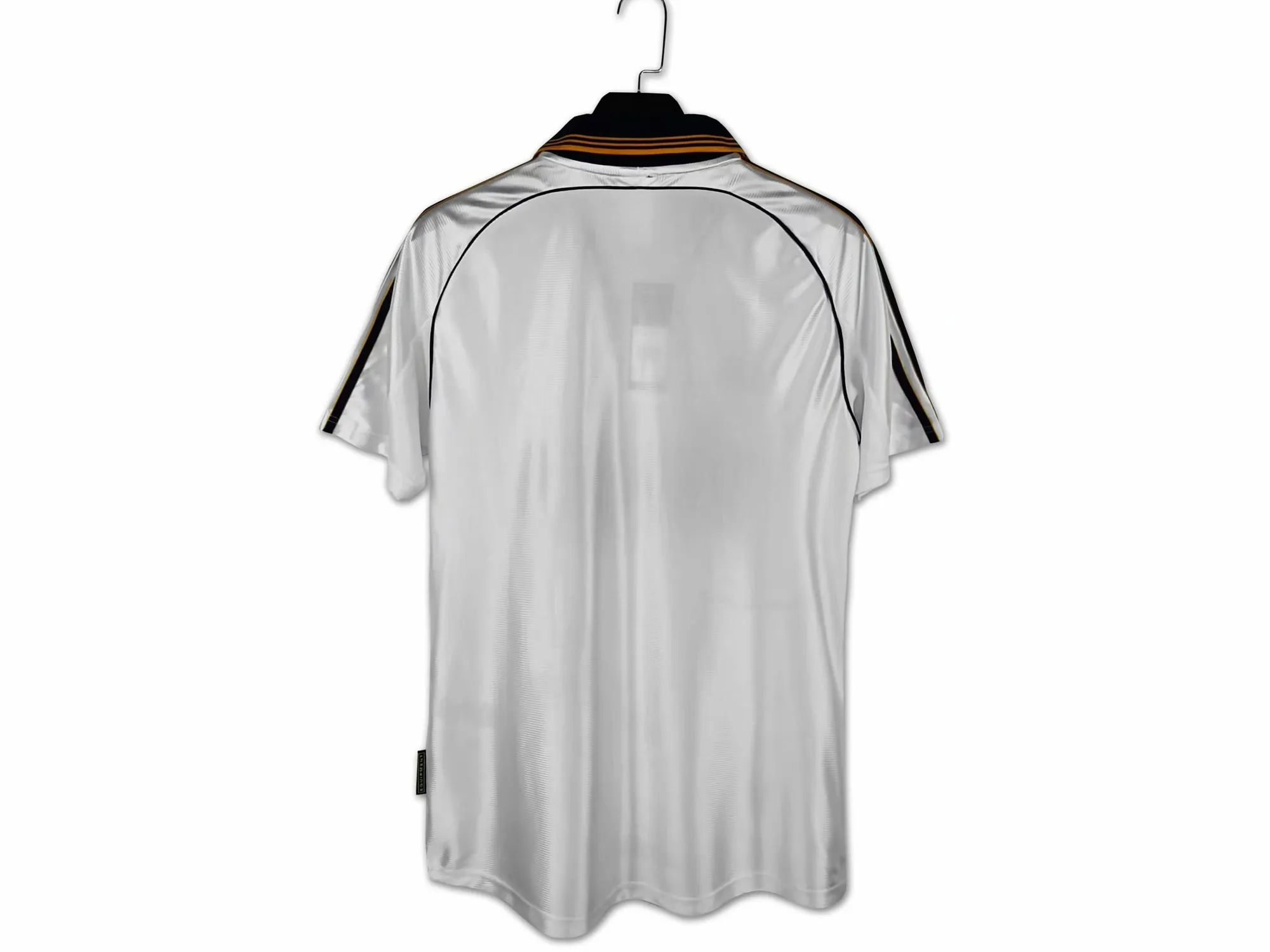 98-00 Real Madrid home white 12