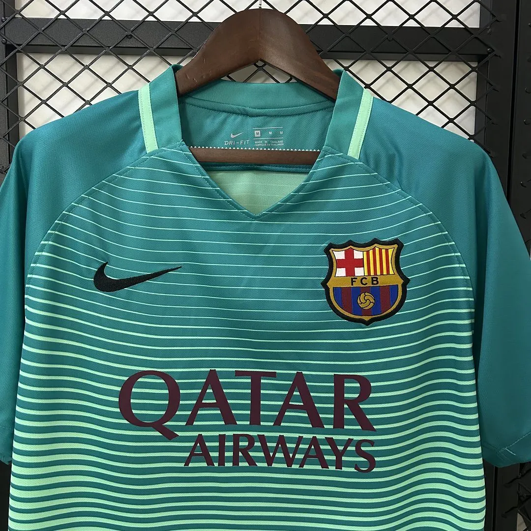 16-17 Barcelona Third Retro Kit Vintage Shirt AAAAJersey Dropship Yupoo 5