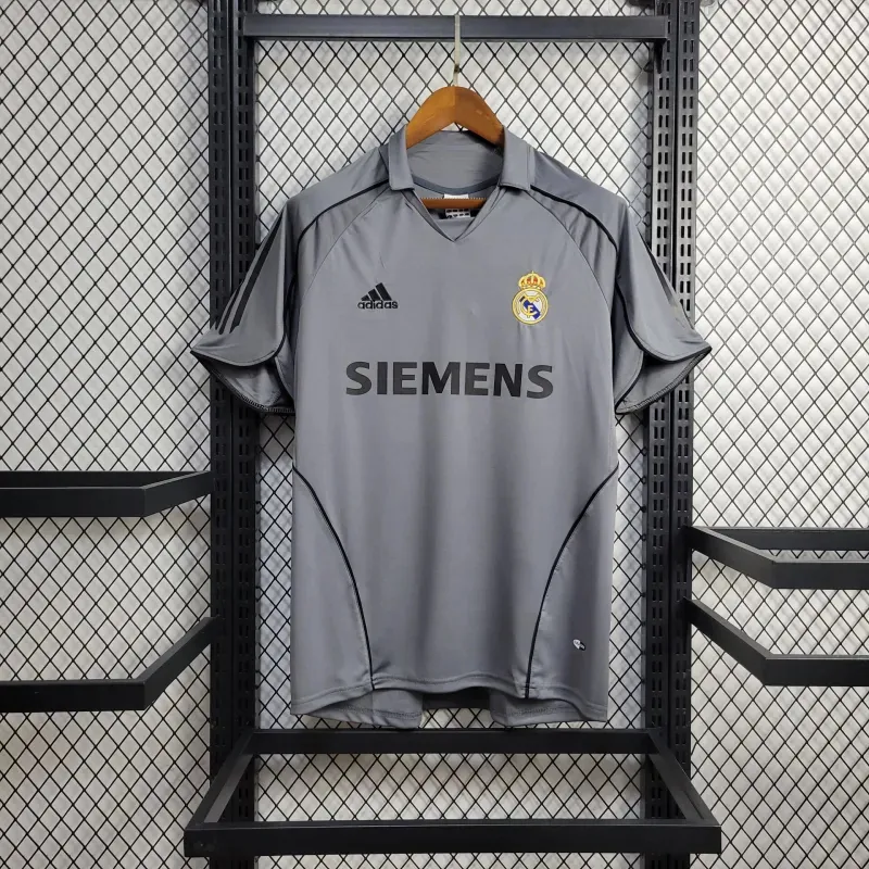 05-06 Real Madrid Third Retro Kit Vintage Shirt Football AAAAJersey Supplier 8