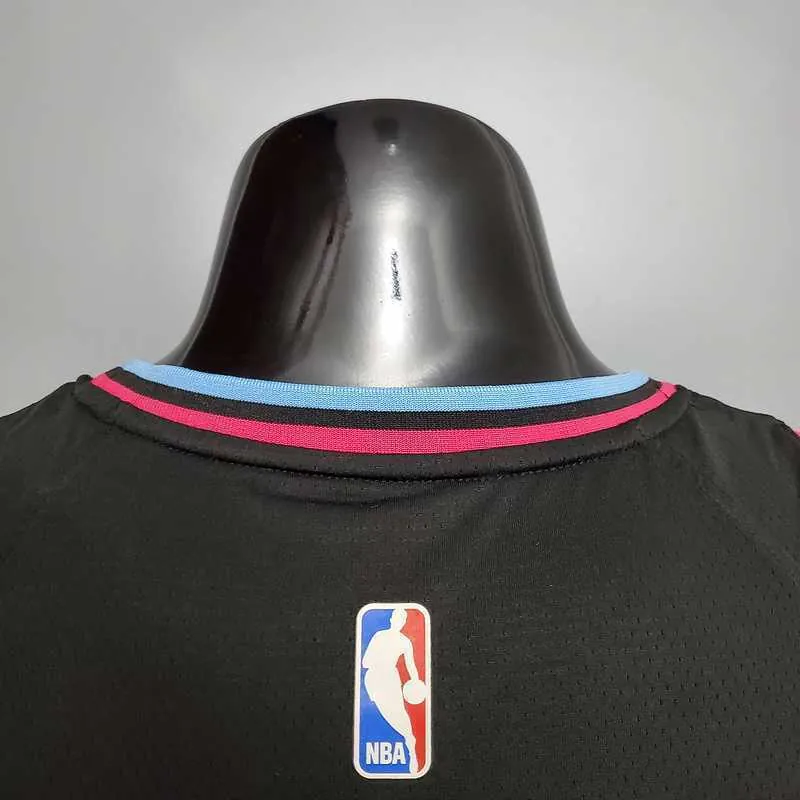 HERRO#14 Miami Heat V-neck black 7