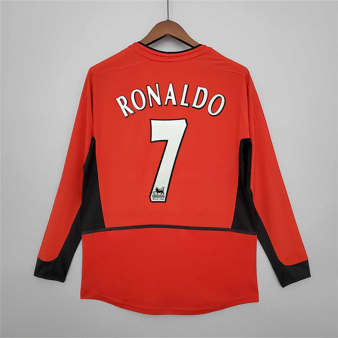 02-04 Manchester United home long sleeve 6