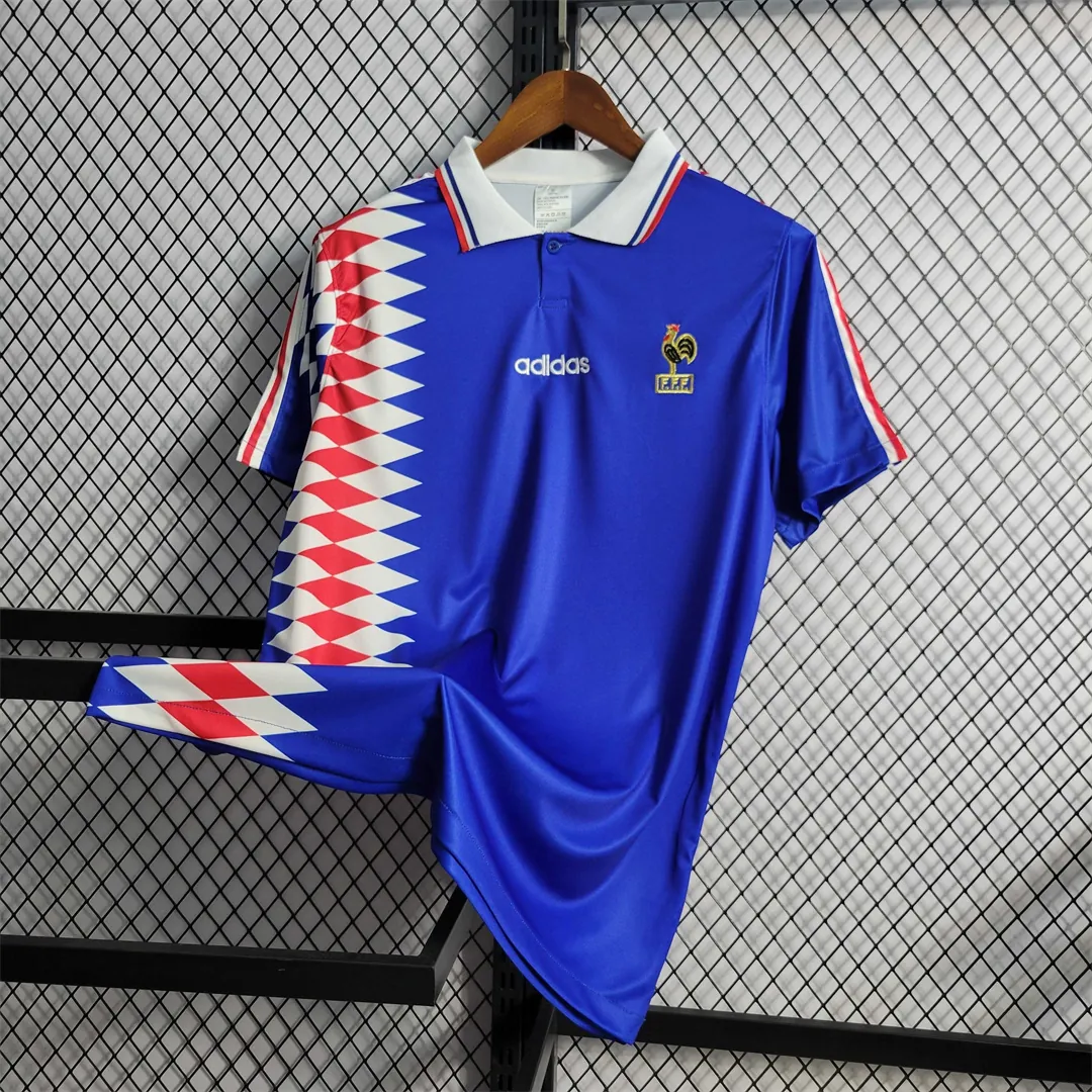 1994 France home 3