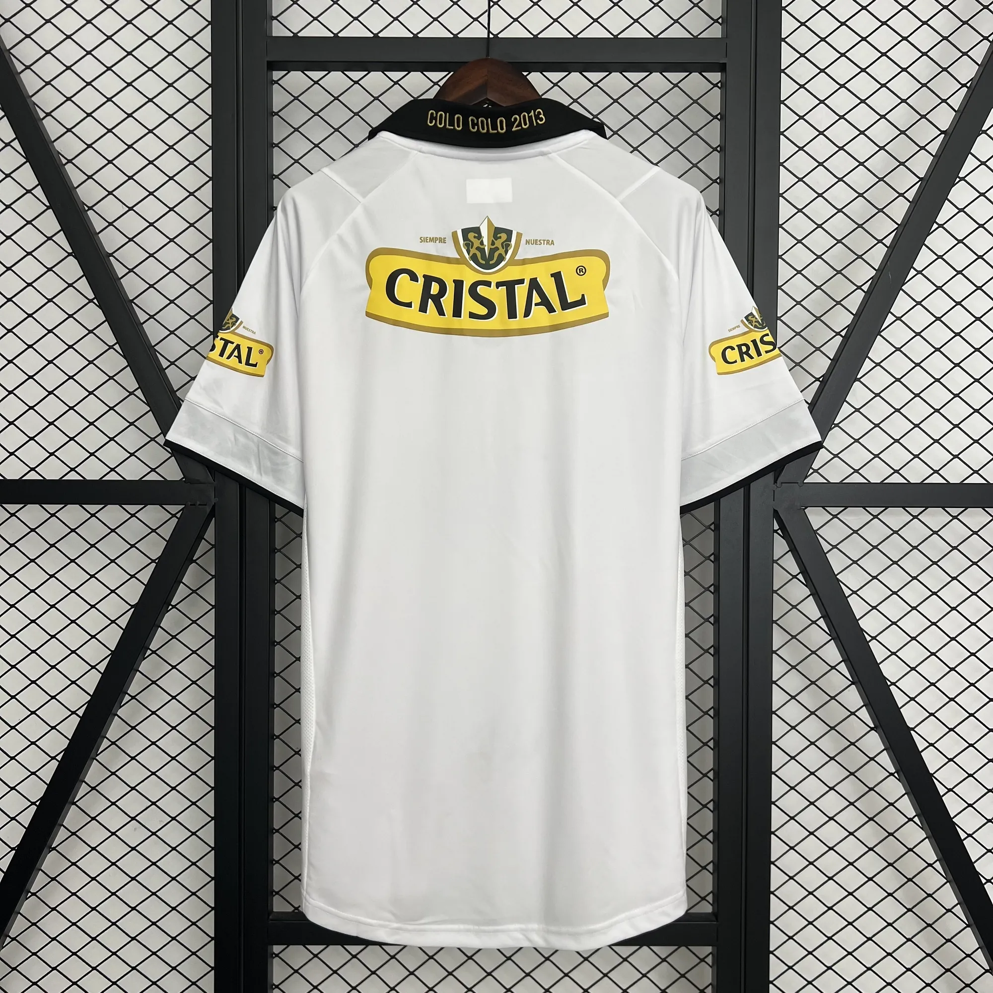 2013 Colo Colo Home Retro Kit Vintage Shirt Soccer AAAAJersey Wholesale Yupoo 4