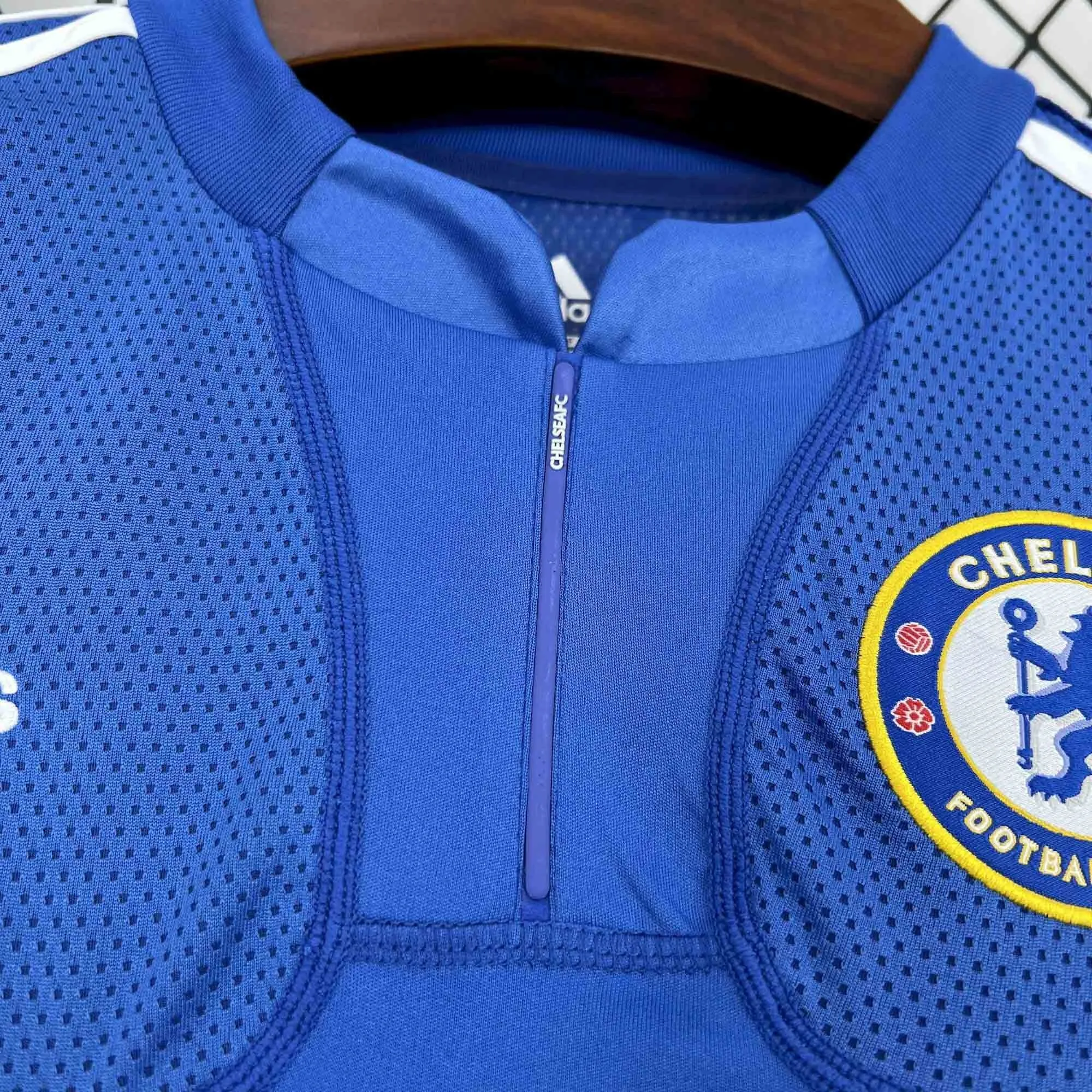 09-10 Chelsea Home Retro Kit Vintage Shirt AAAAJersey Supplier Yupoo 4