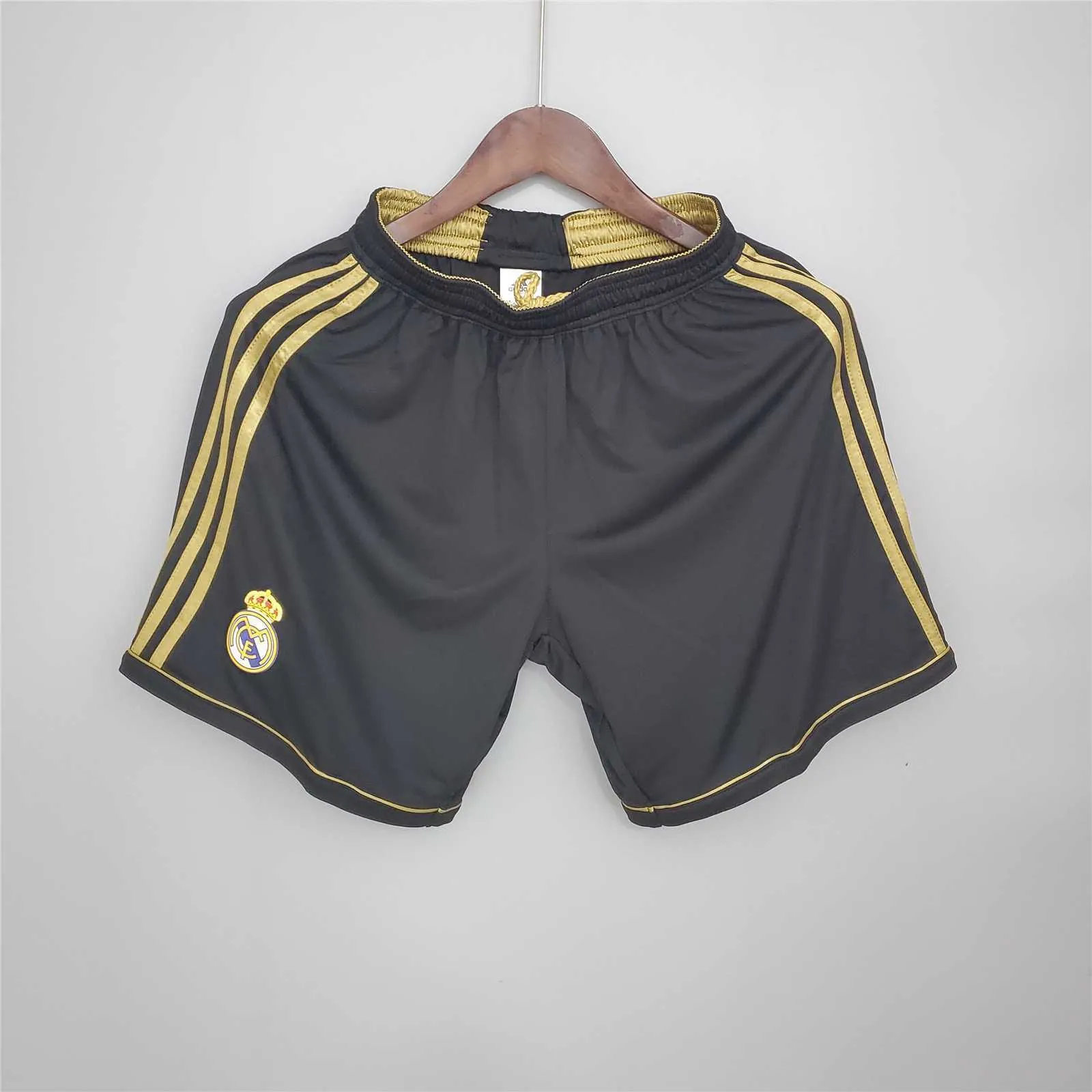 11-12 Real Madrid away black - 4 6