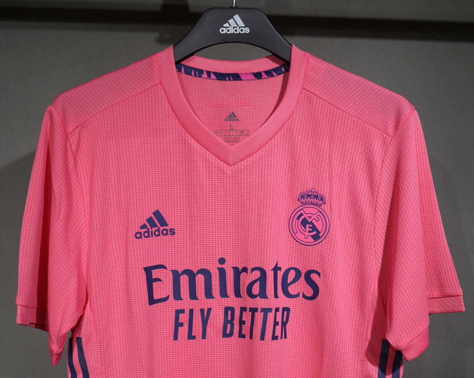 20-21 Real Madrid Away Retro Kit Vintage Player Version Sino Shirt AAAAJersey Dropship Yupoo 2