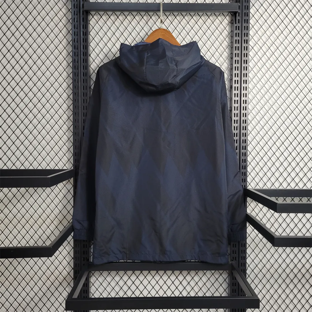 Real Madrid Windbreaker - 7 3