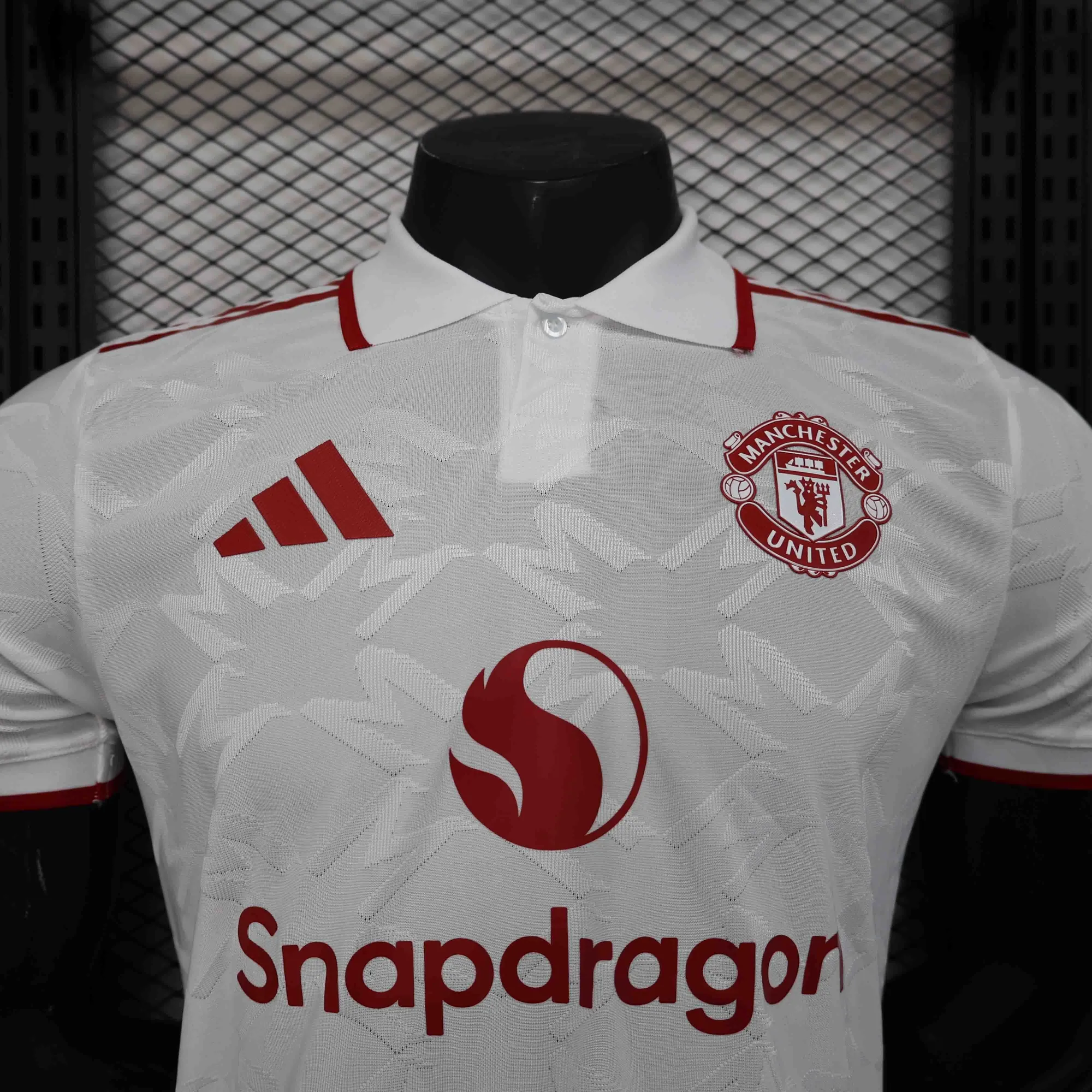 24-25 Manchester United White Special Edition Kit Player Version Shirt AAAAJersey Supplier Yupo 2