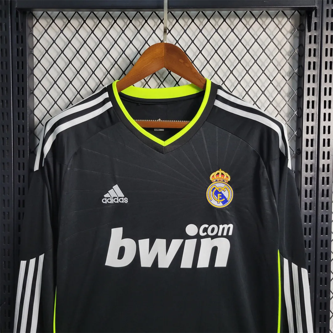 10-11 Real Madrid away long sleeve 7