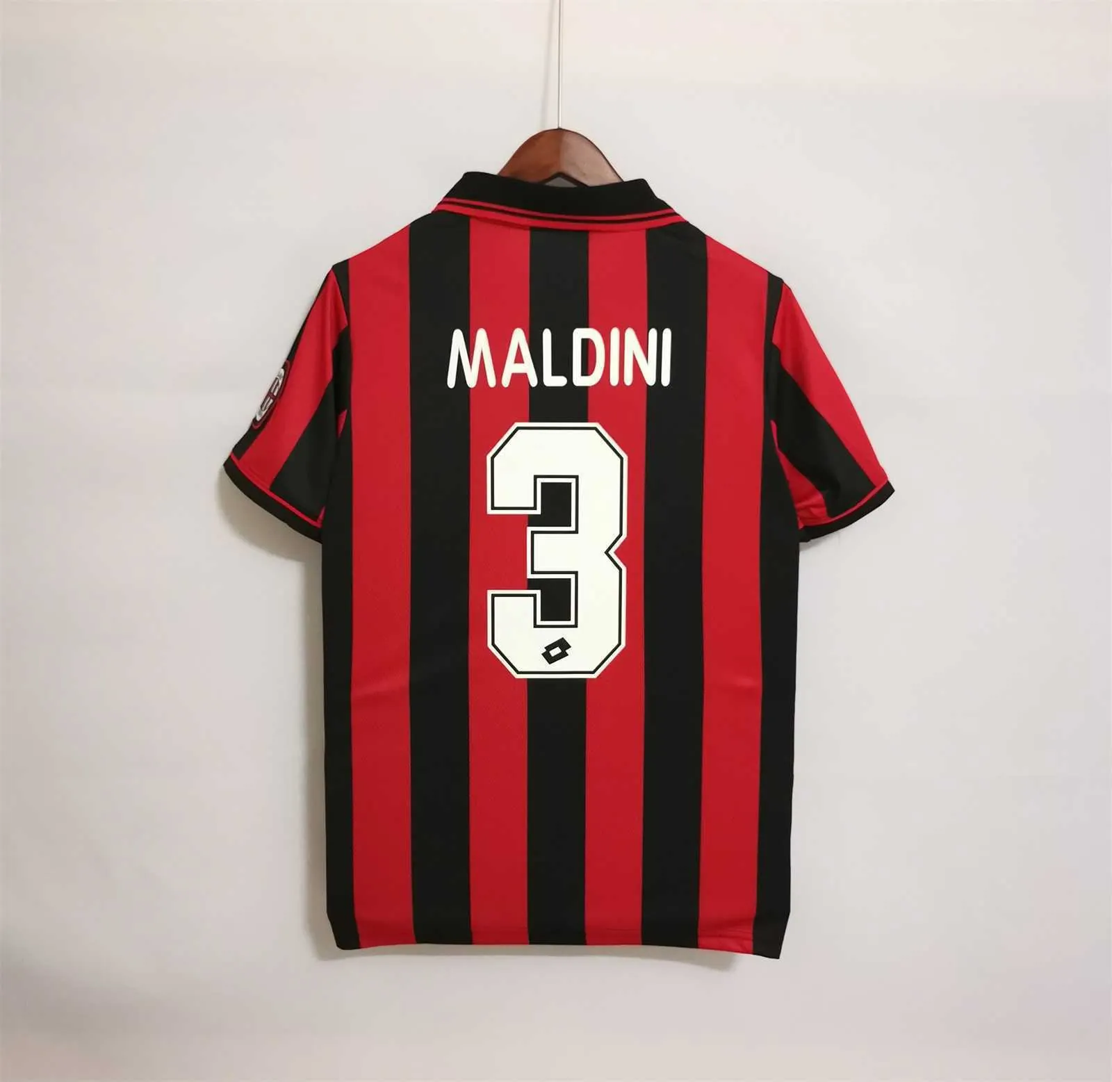 96-97 AC Milan home 8