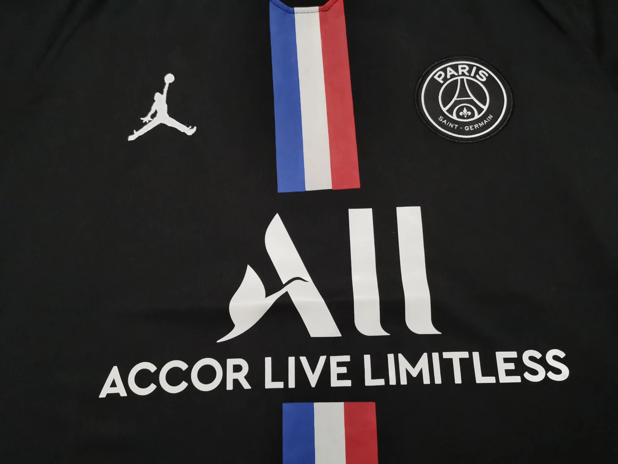 19-20 PSG fourth away black 1