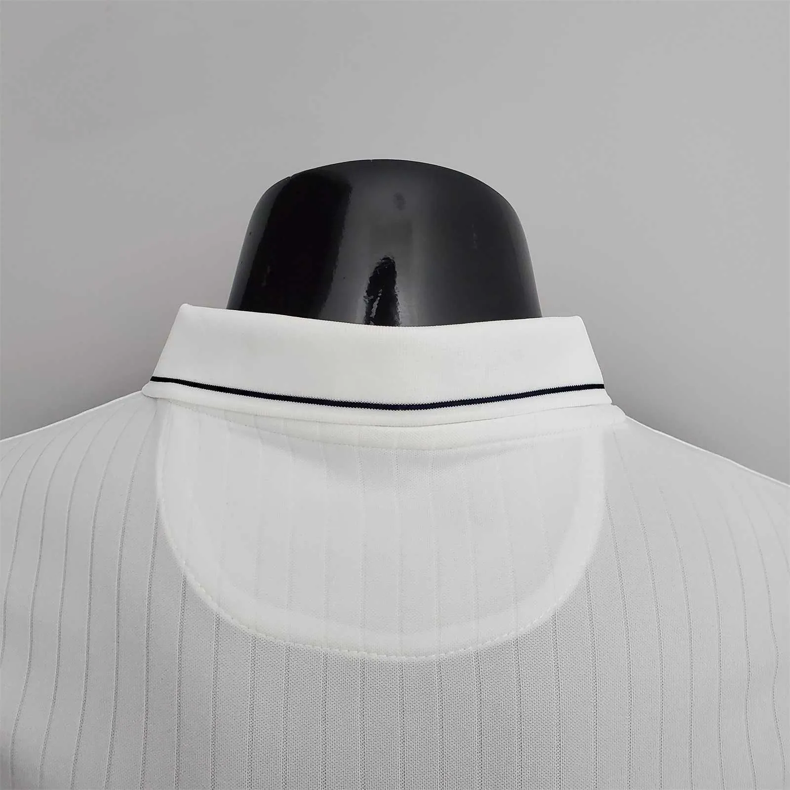22-23 PSG POLO white 6