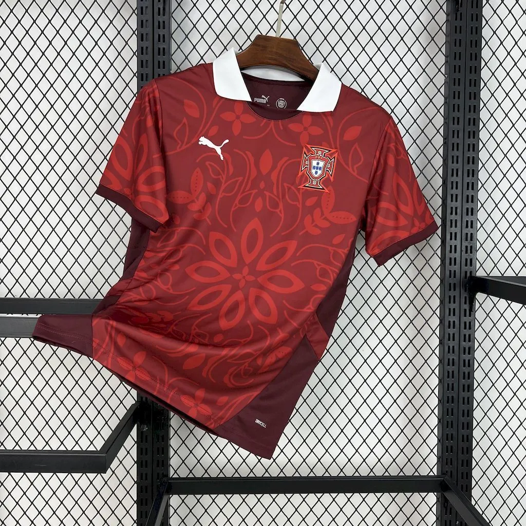 2025 Portugal Red Training Shirt Soccer Uniform AAAAJersey Yupoo 7