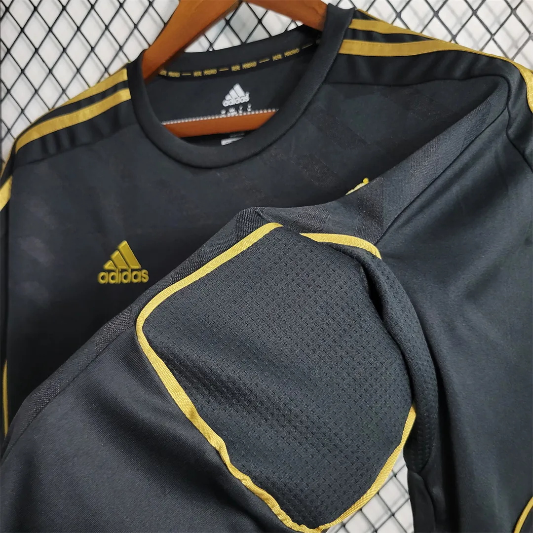 11-12 Real Madrid away black 10