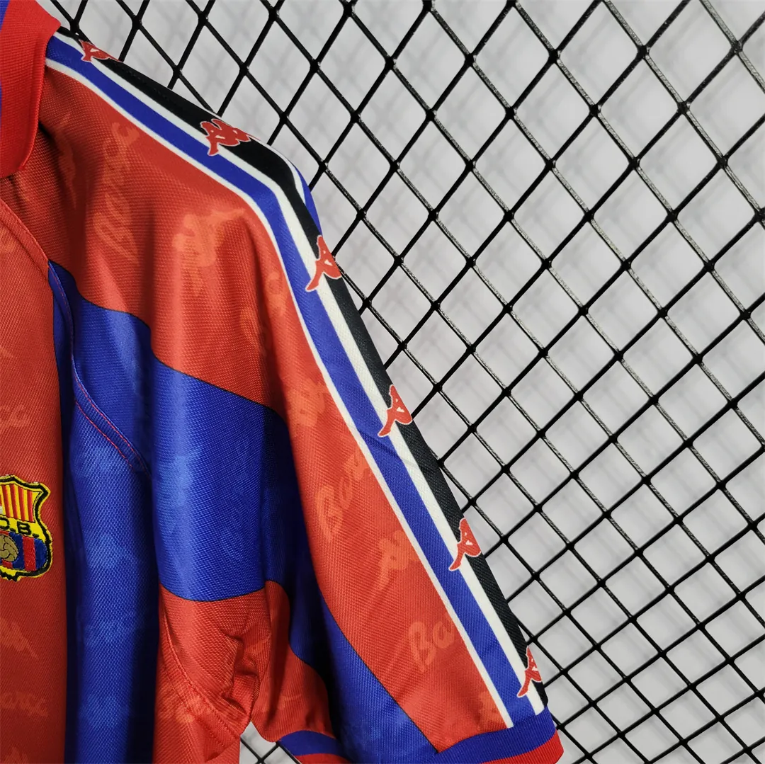 96-97 Barcelona home 8