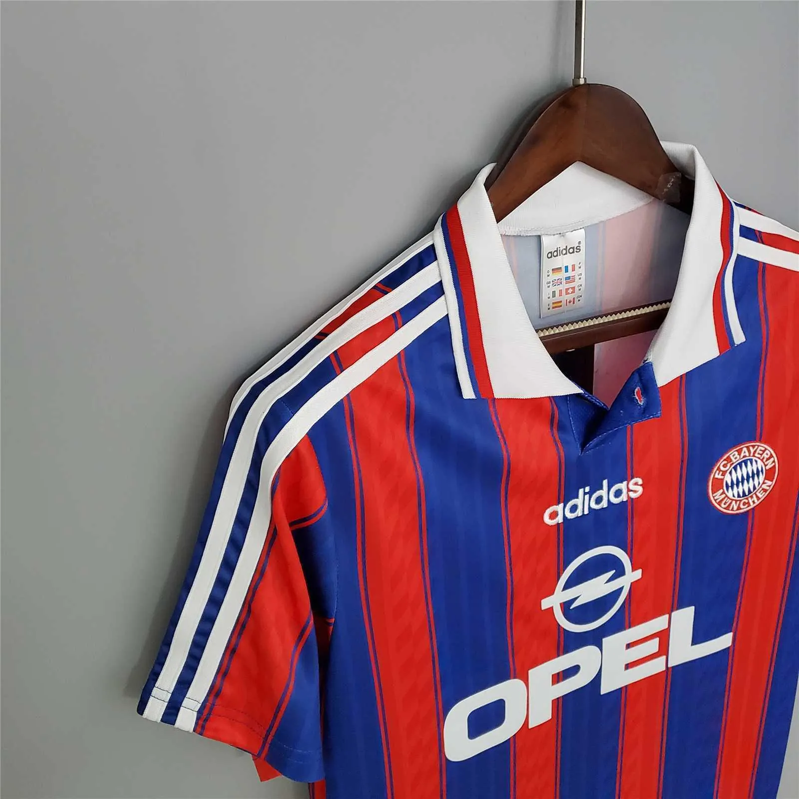 95-97 Bayern Munich home red blue 6