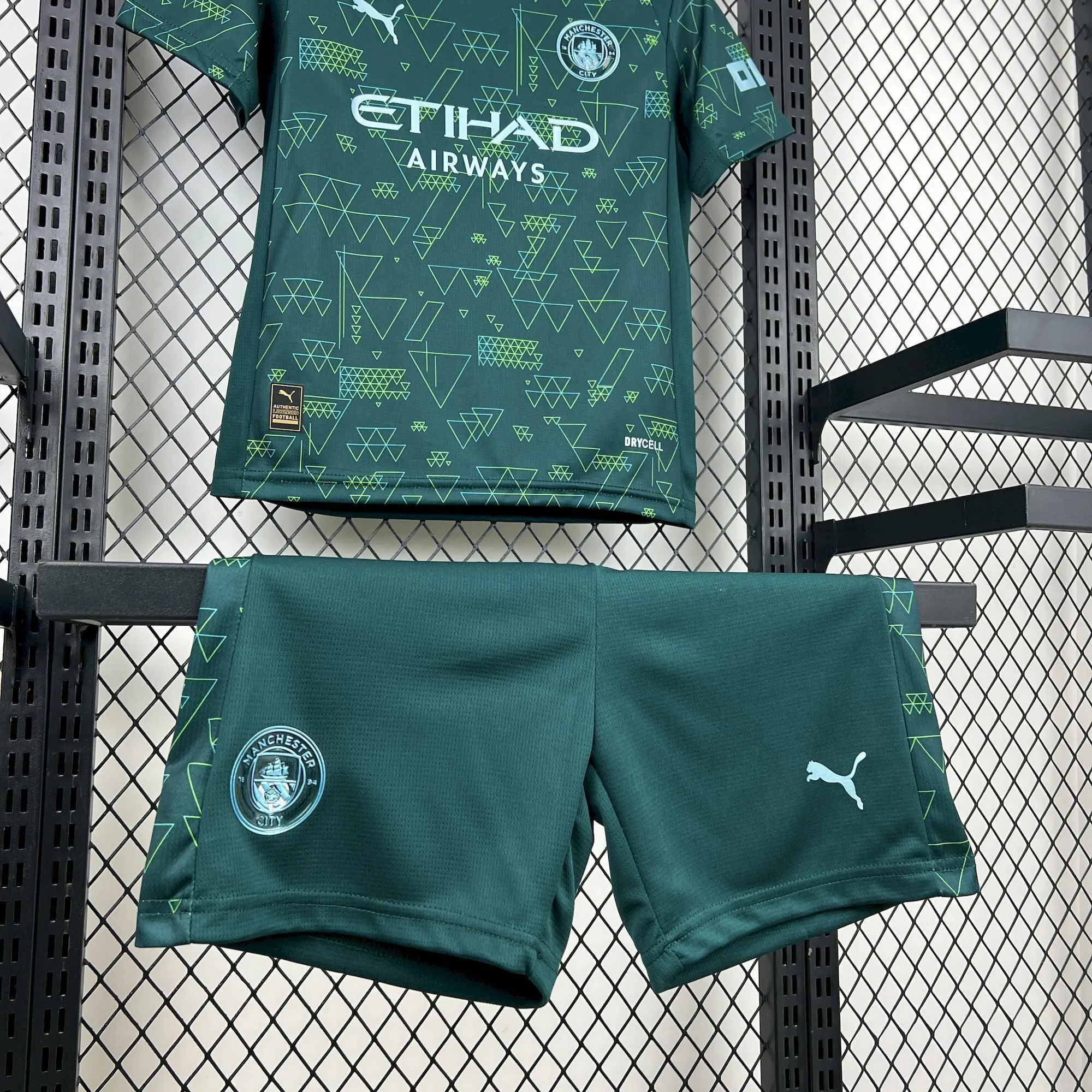 25-26 Manchester City Fourth Kids Kit Soccer Youth Apparels AAAAJersey Supply Yupoo 2