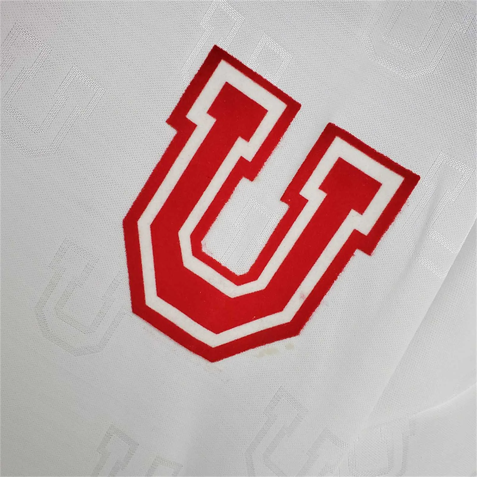 1998 University of Chile away 3