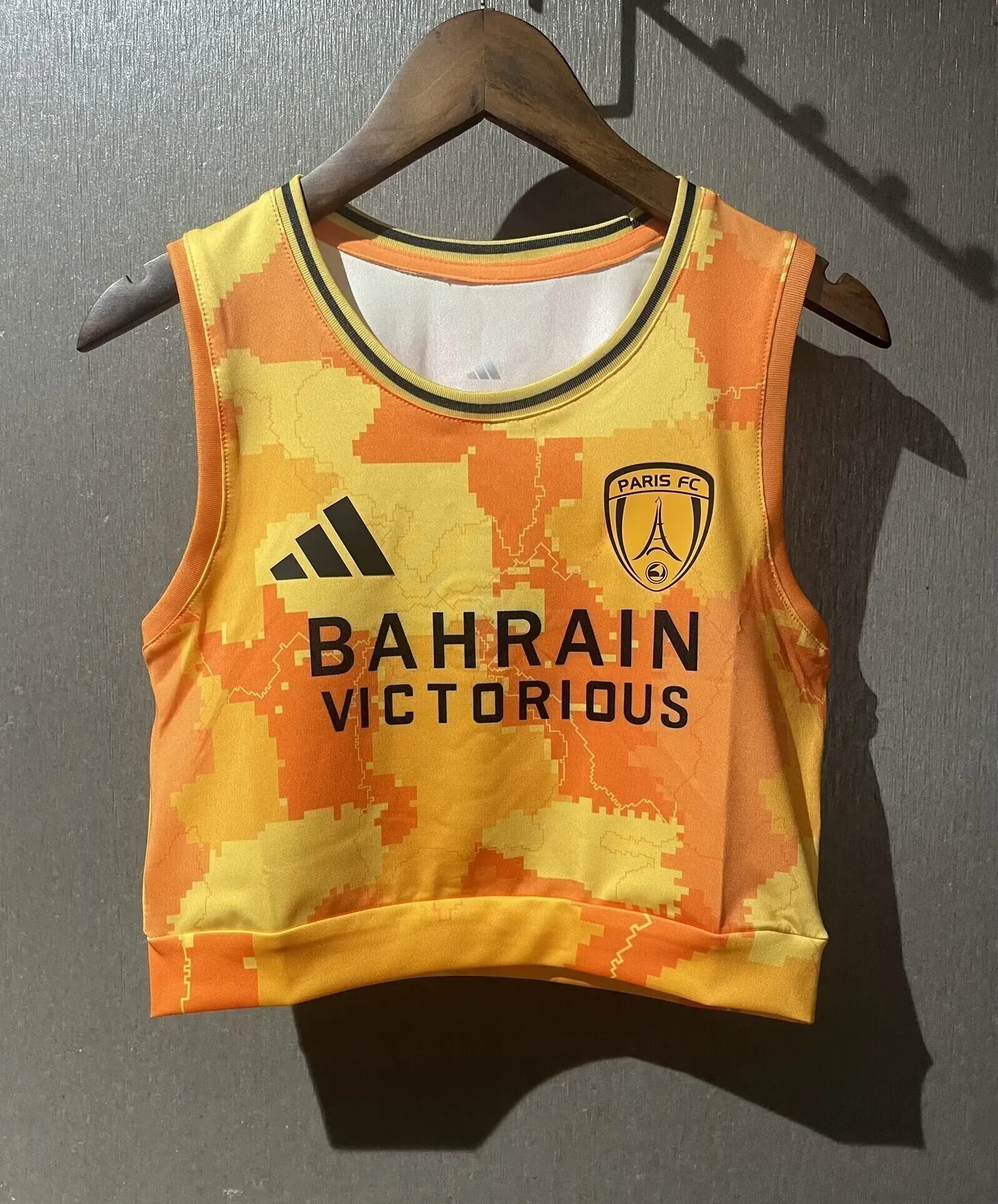 25-26 FC Paris Women Yoga Vest Soccer Kit AAAAJersey Supply Yupoo 2