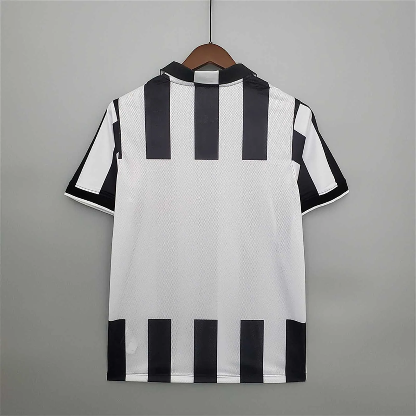 14-15 Juventus home Soccer Retro Jersey Supplier S-2XL 9