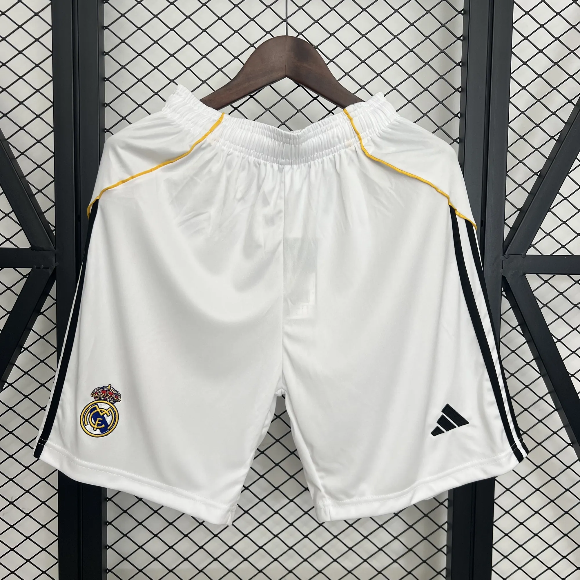 25-26 Real Madrid Home Kit Shorts Soccer AAAAJersey Yupoo S-2XL 5