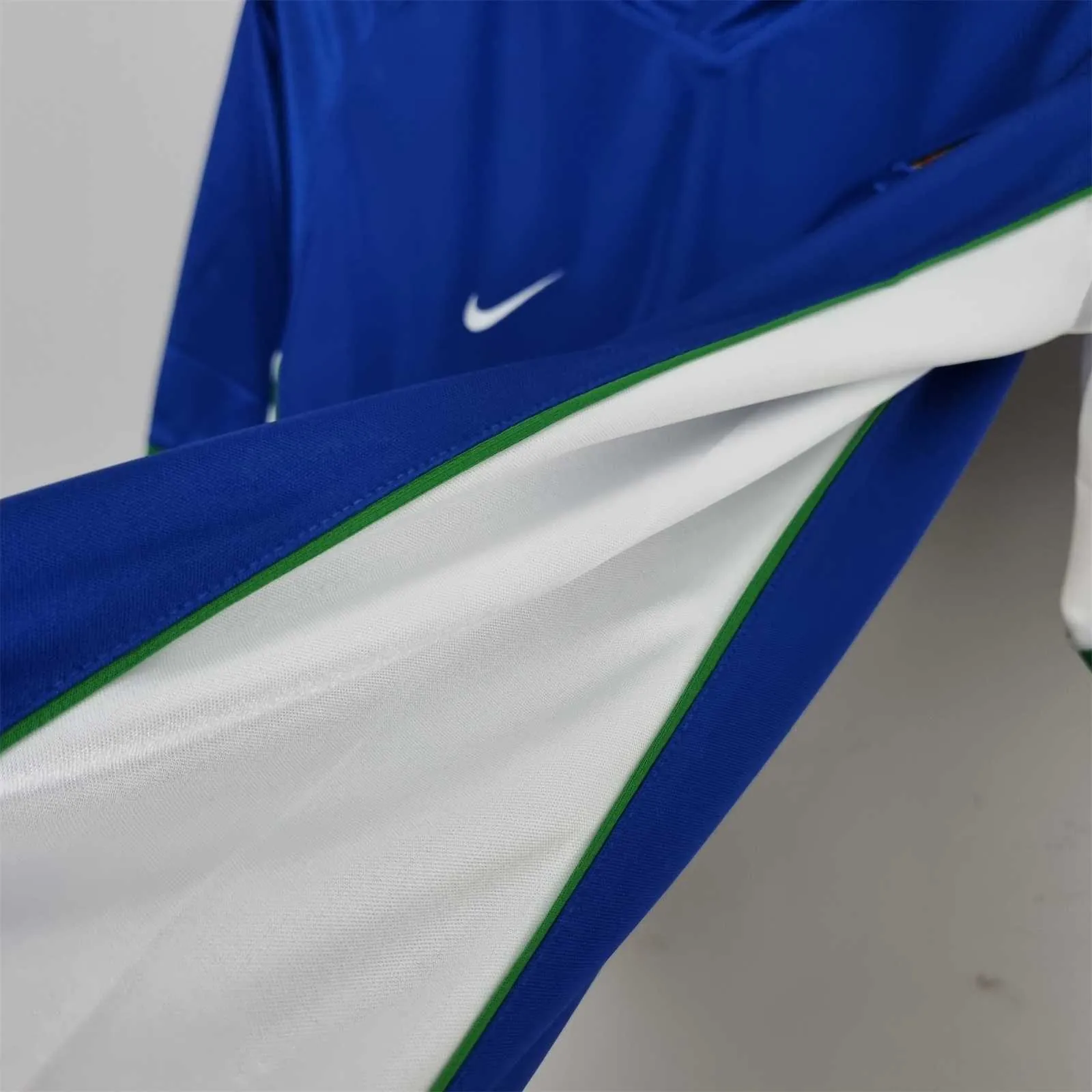 1998 Portugal away 1