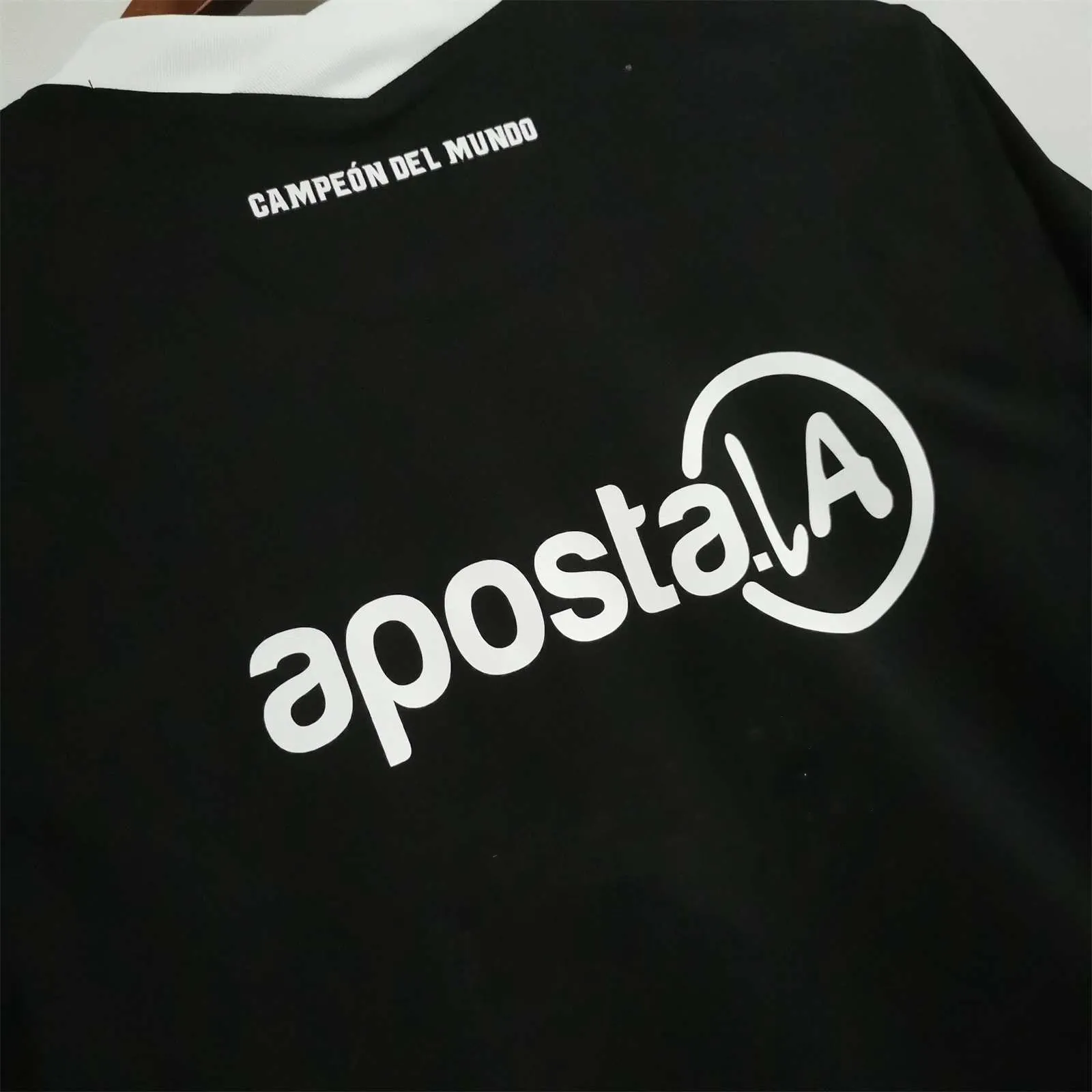 22-23 Olympia away 6