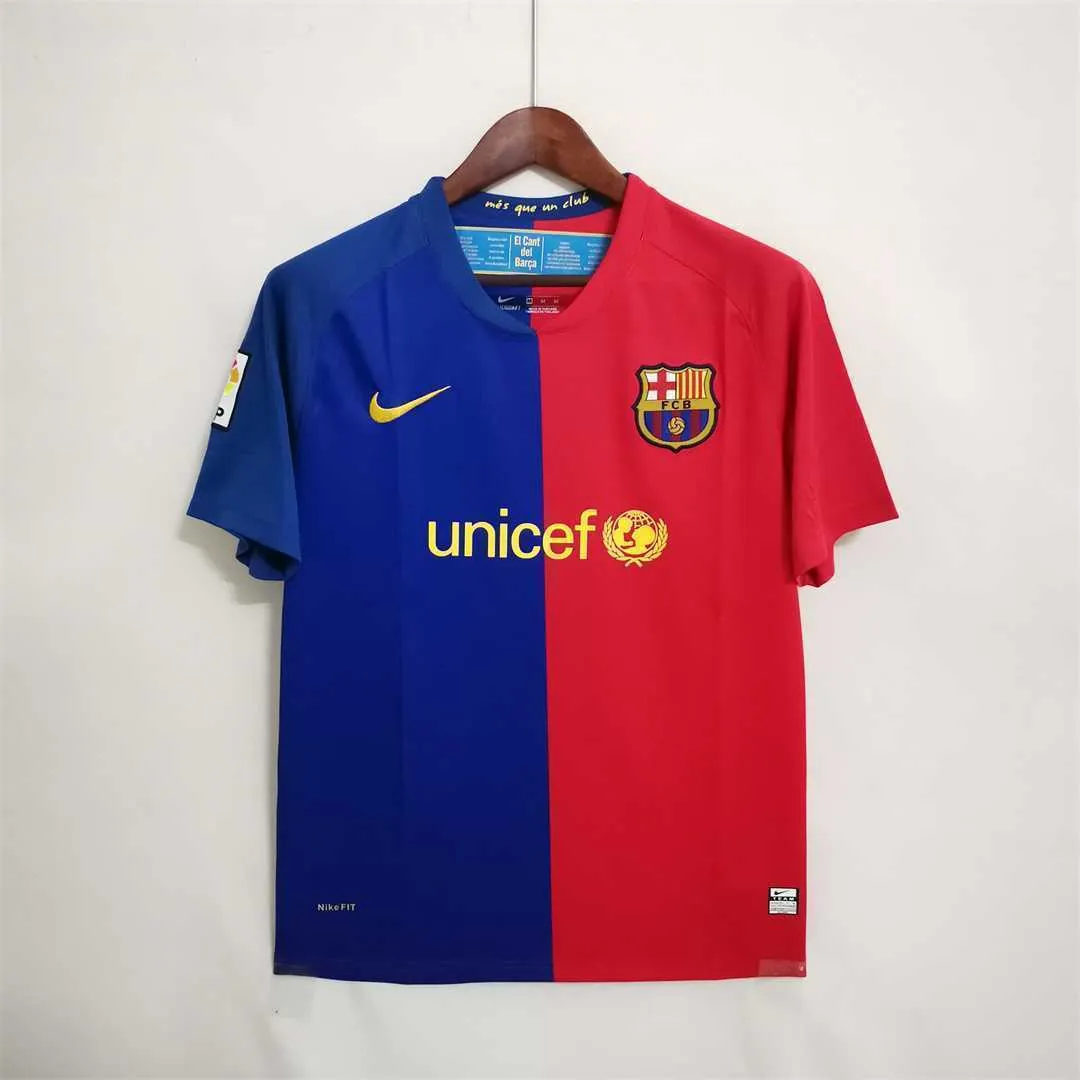 08-09 Barcelona home - 3 11