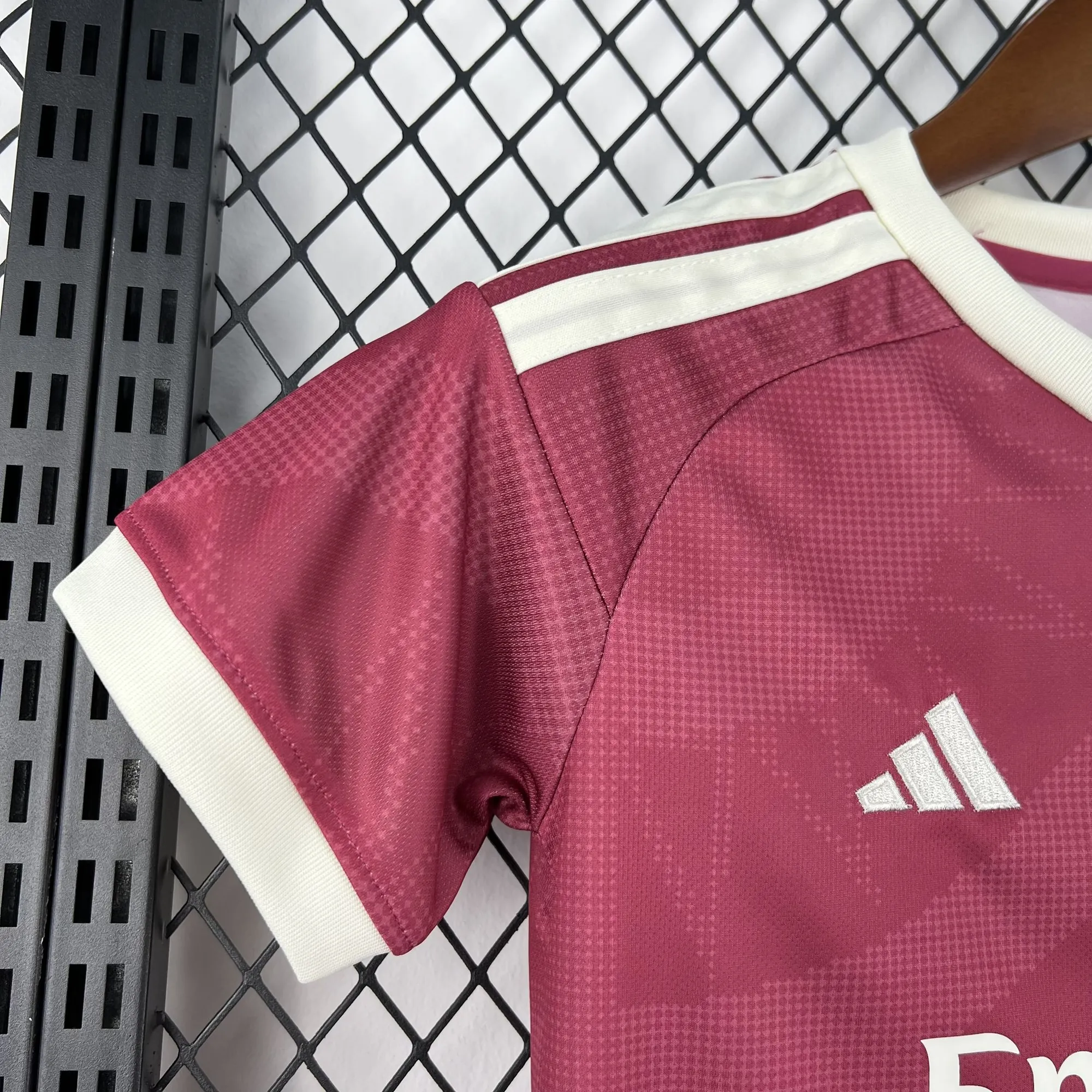 26-27 Real Madrid Away Kid Kits Soccer Youth Apparels AAAAJersey Wholesale Yupoo 6 1