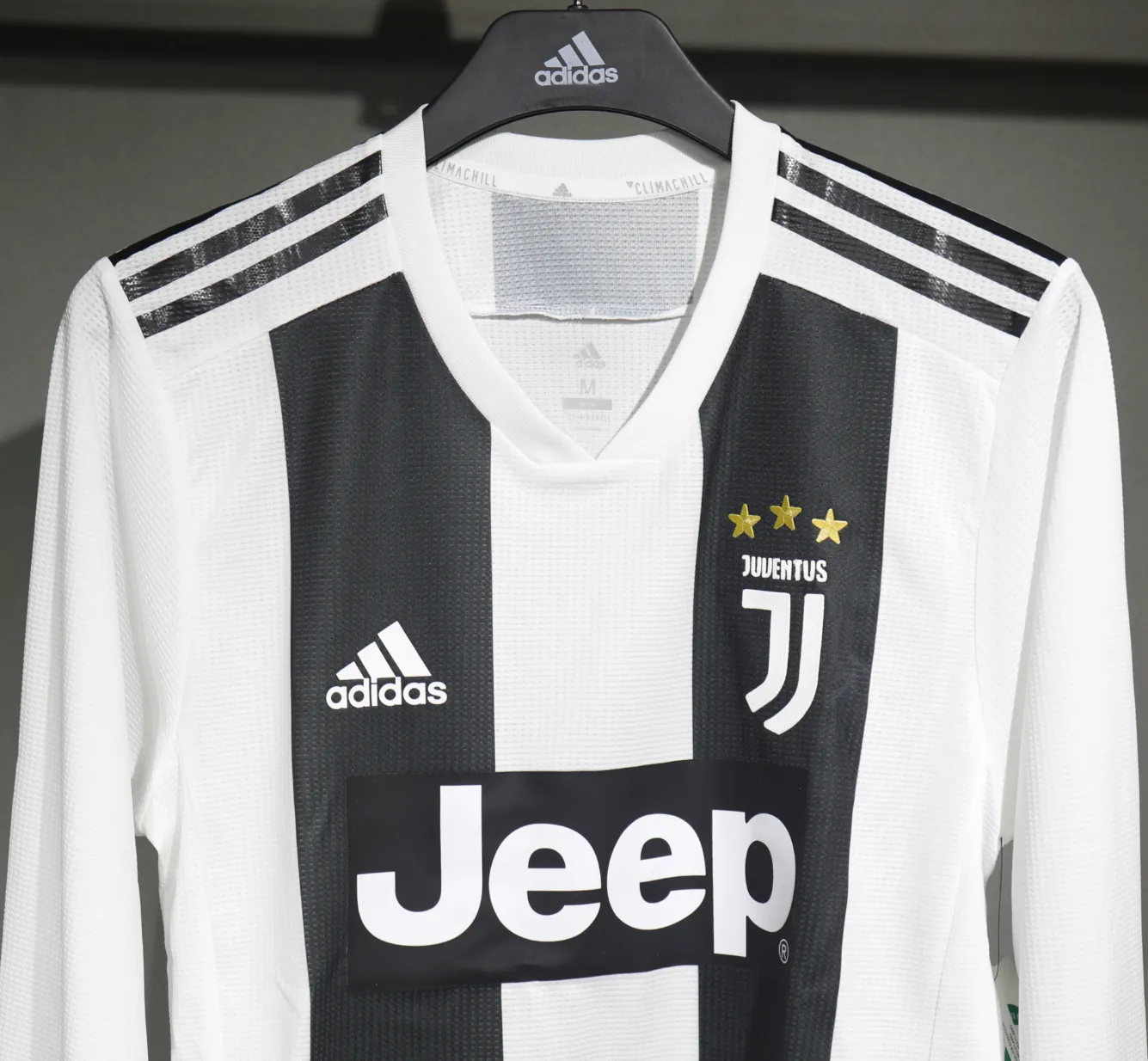 18-19 Juventus Home Retro Kit Vintage Player Version Long Sleeve Shirt AAAAJersey Dropship Yupoo 1