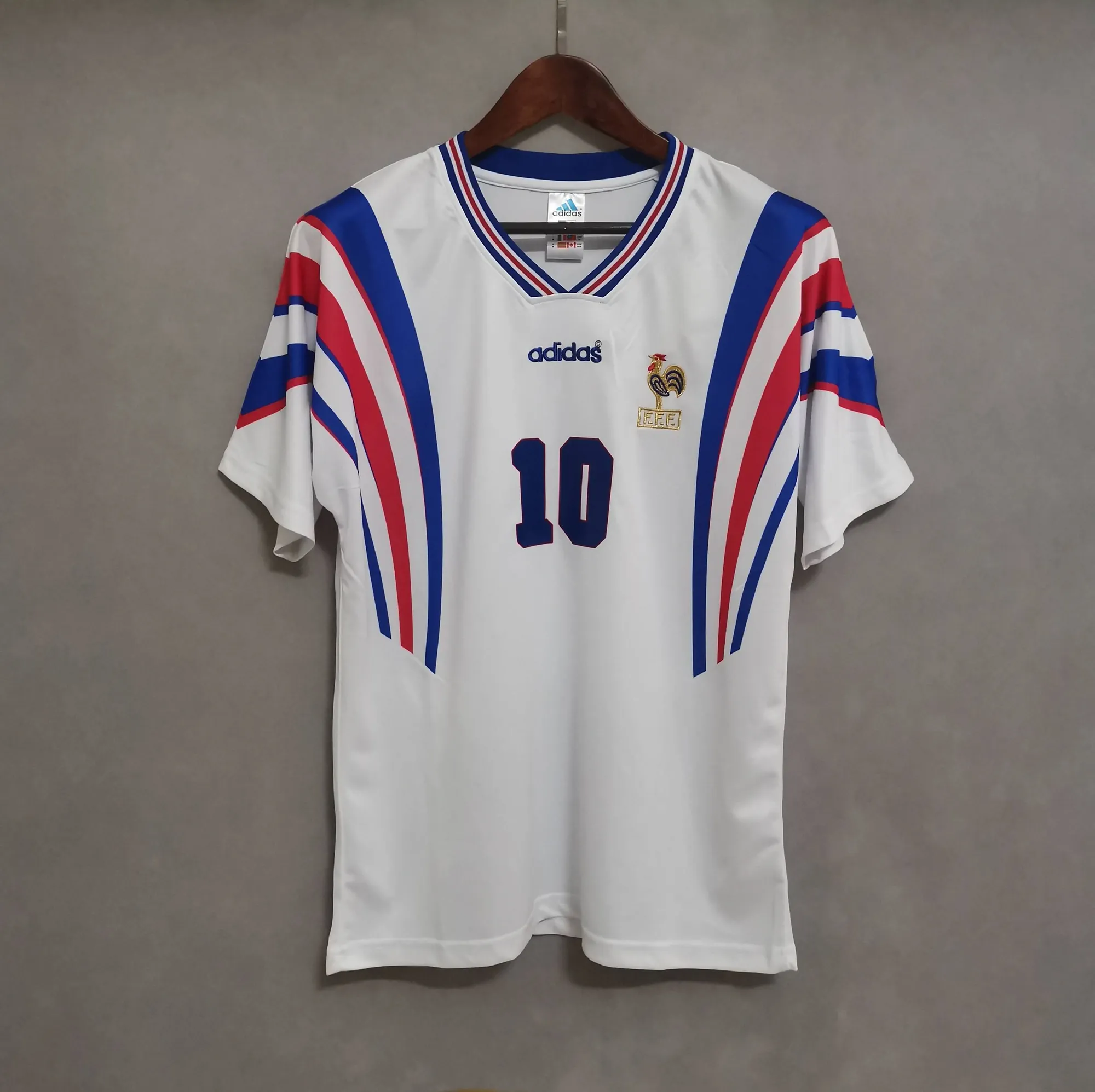 1996 France away 9