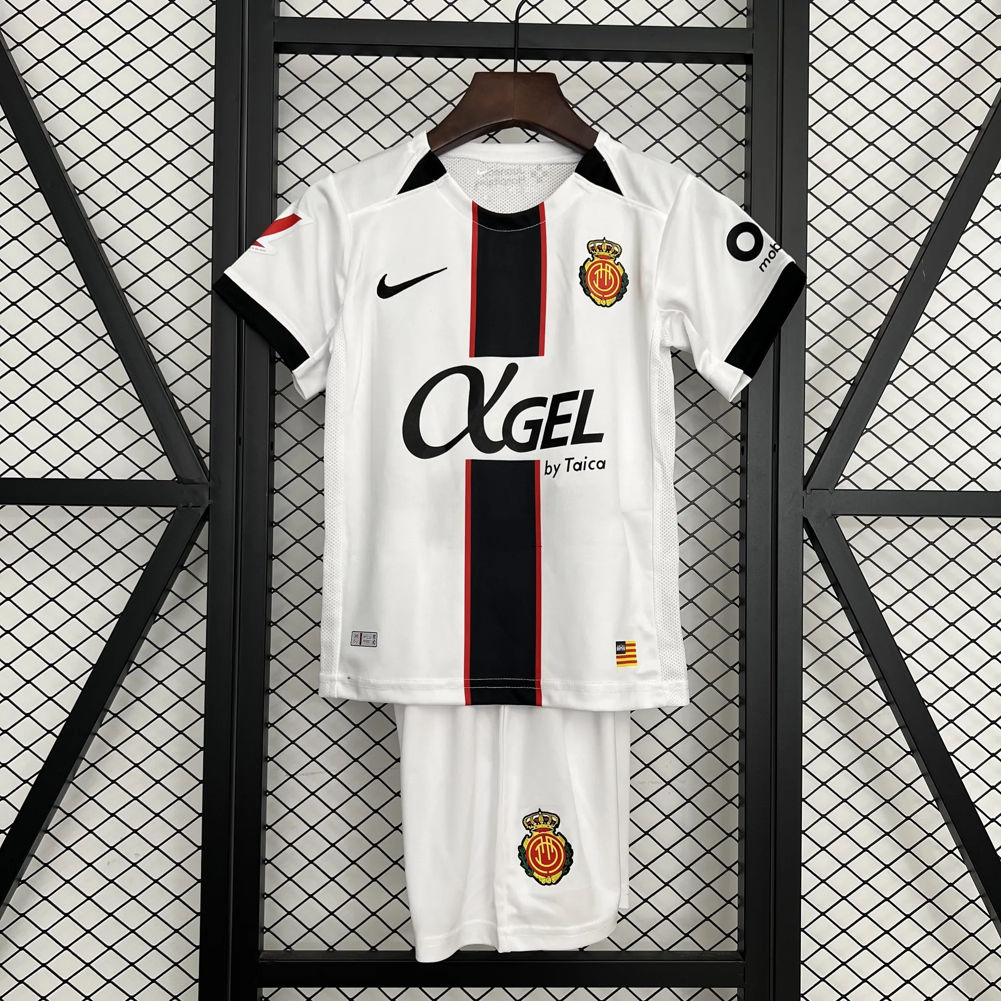25-26 Mallorca Away Kids Kit Soccer Youth Apparels AAAAJersey Supply Yupoo 4