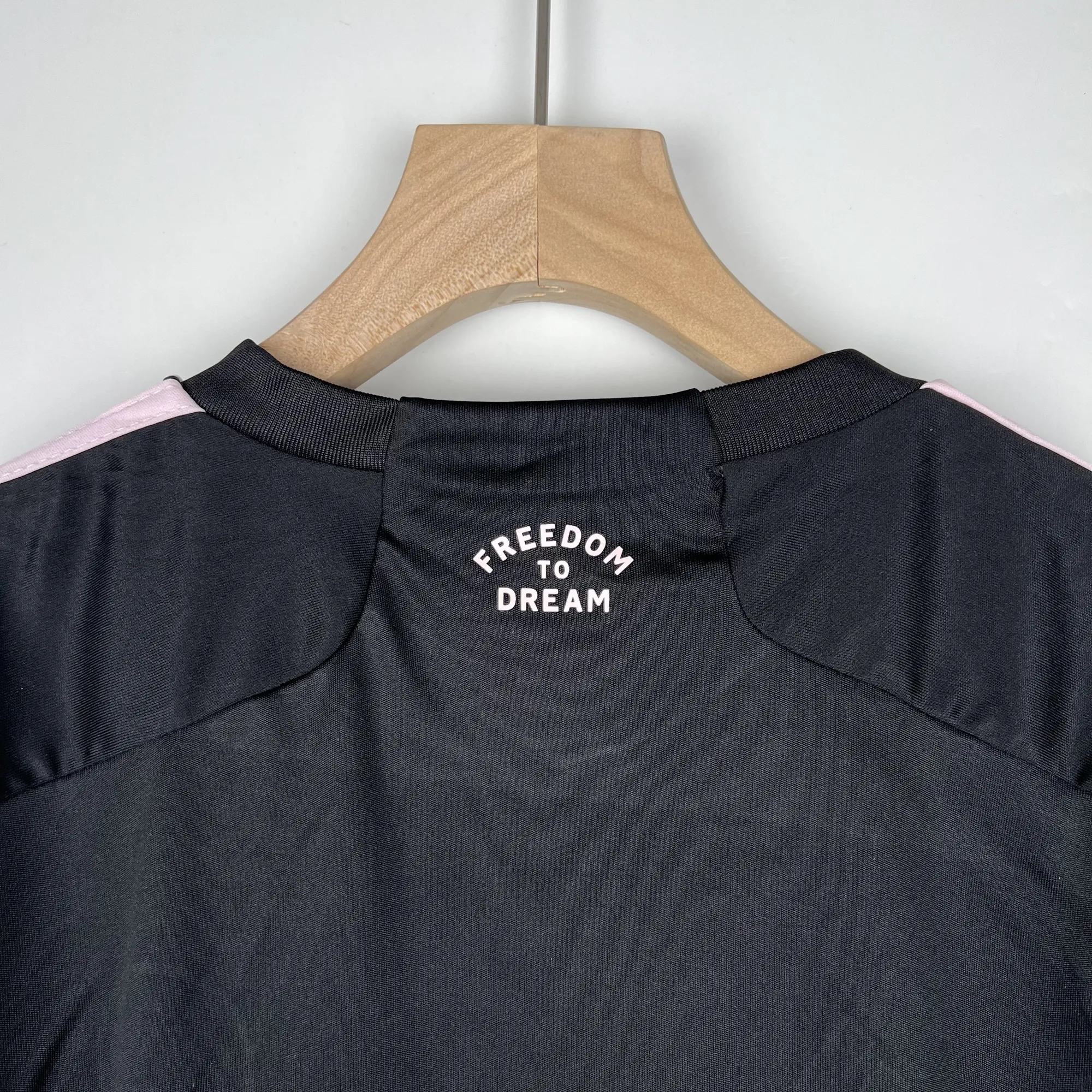 23-24 Inter Miami Kids away size 16-28 7