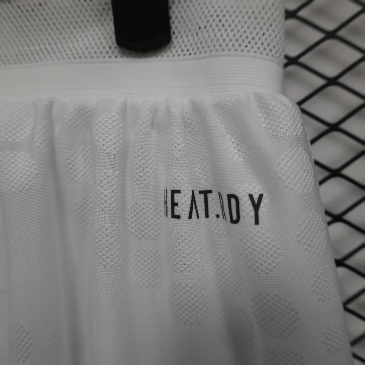 25-26 Arsenal Home White Player Version Shorts AAAAJersey Supplier Yupoo 2