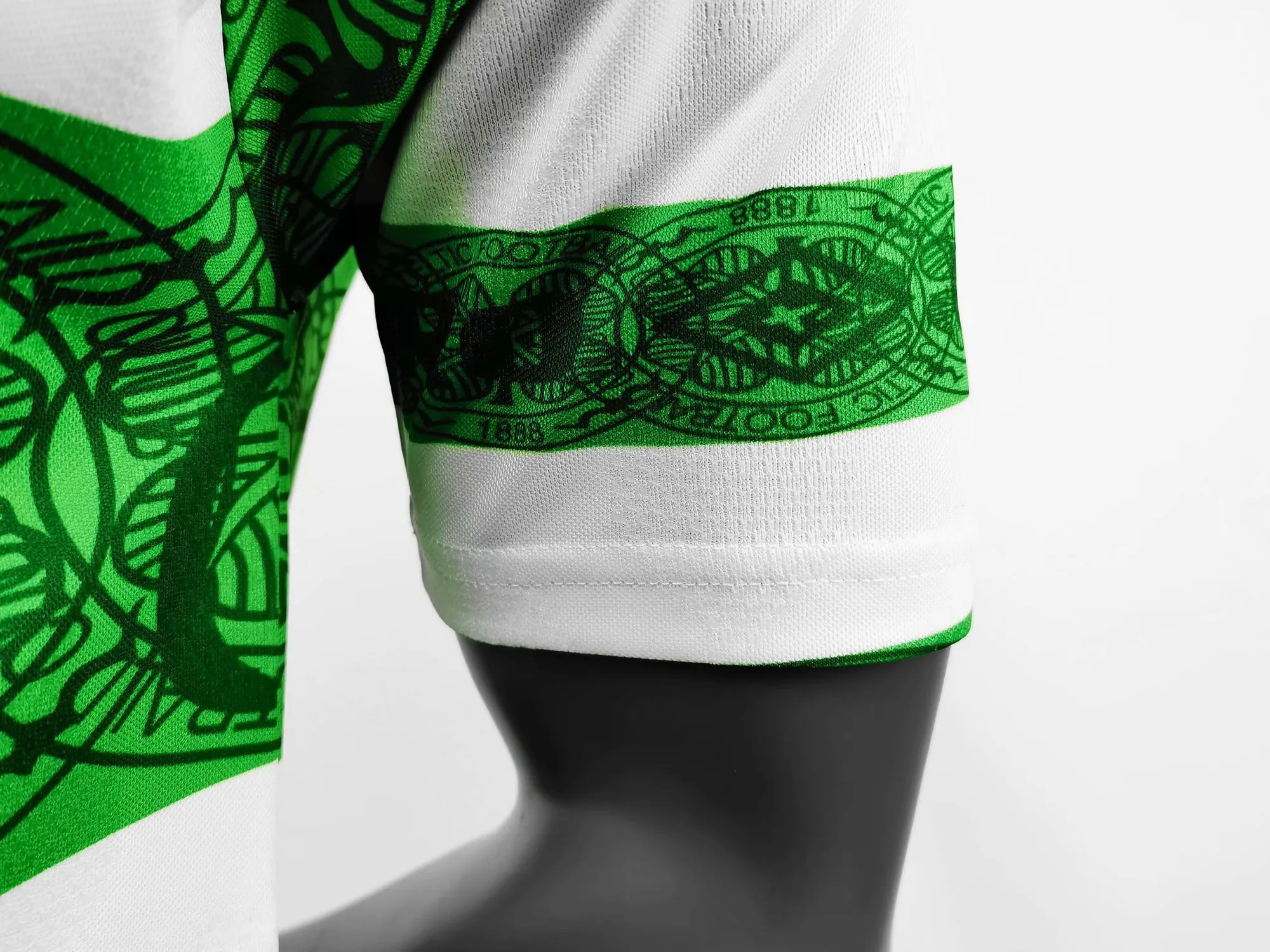 95-97 Celtic home 9